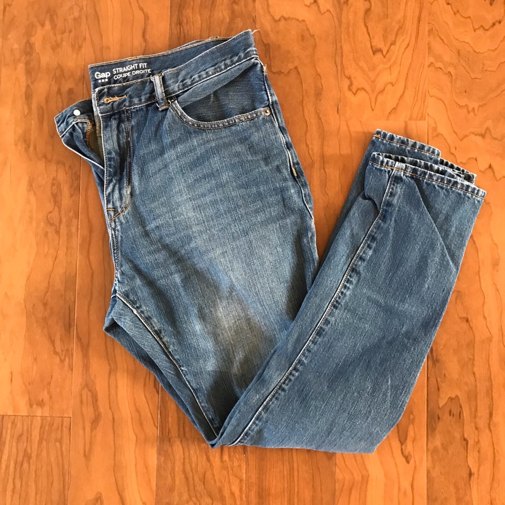 Men’s gap straight jeans